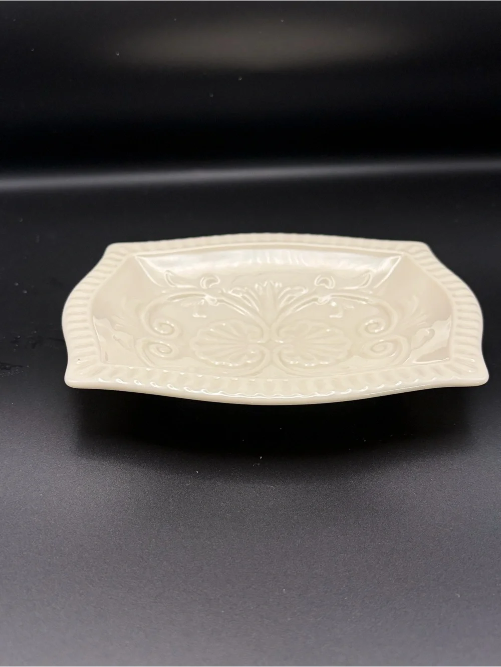 Lenox oval dish